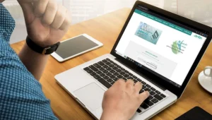 The-fastest-laboratory-in-Tehran سریع ترین آزمایشگاه تهران