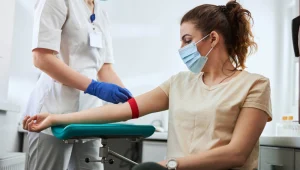 Tests-and-checkups-for-hair-loss آزمایشات و چکاپ برای ریزش مو